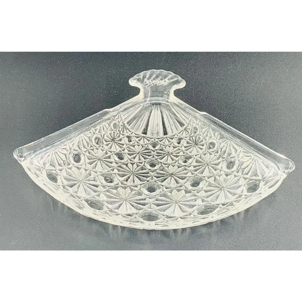 Avon Fan Dish Clear Glass Daisy Button Candy Trinket Soap Plate Pressed Crystal